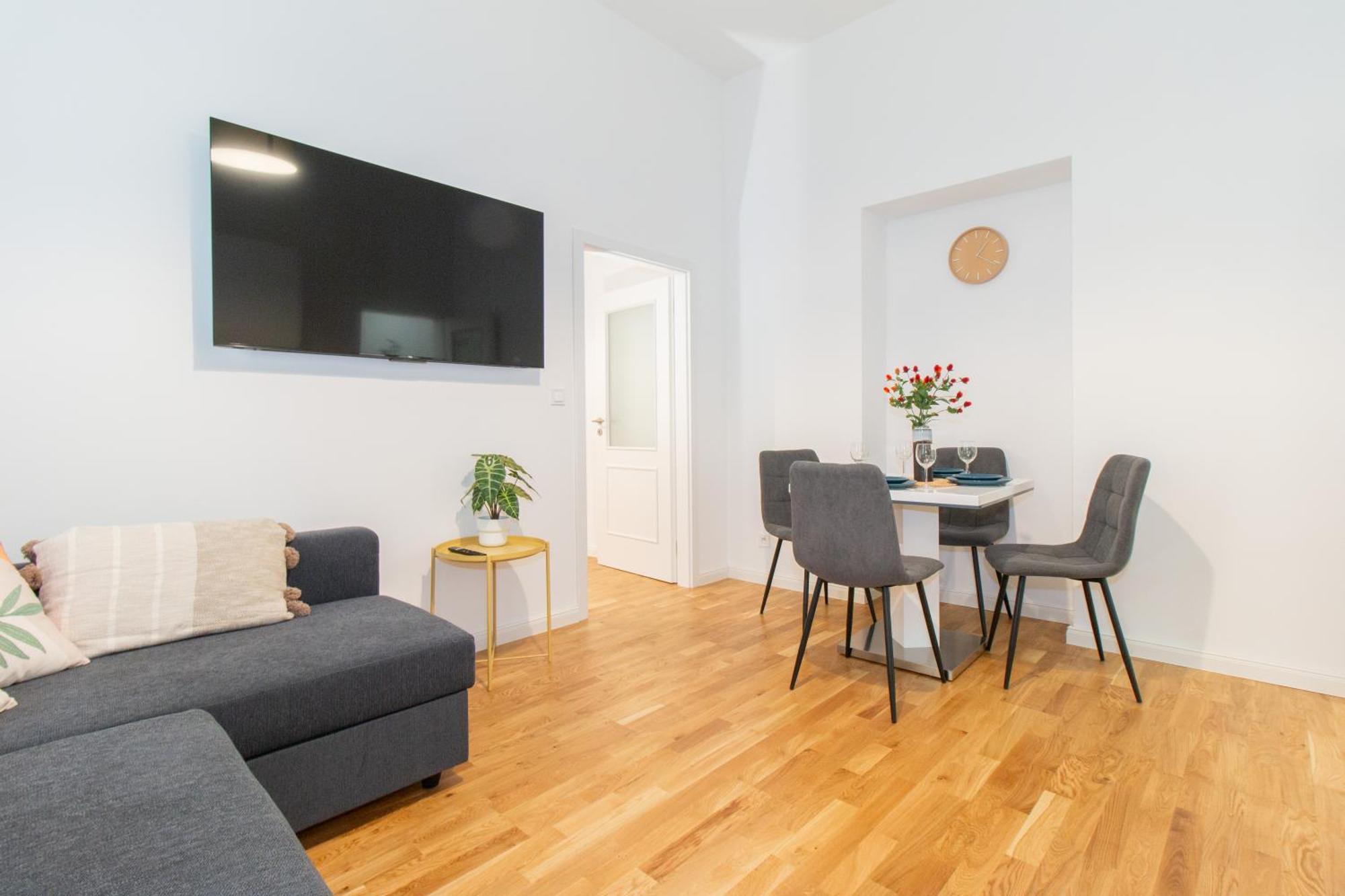 פראג Washingtonova Cr Apartments מראה חיצוני תמונה